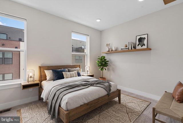 112 GLASS LN, Baltimore, MD 21230