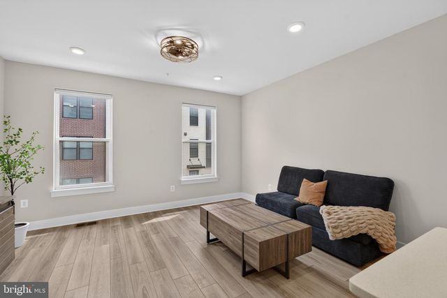 112 GLASS LN, Baltimore, MD 21230