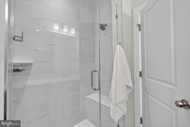 112 GLASS LN, Baltimore, MD 21230