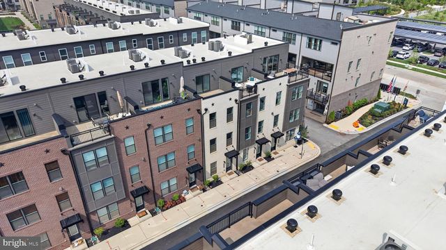 112 GLASS LN, Baltimore, MD 21230