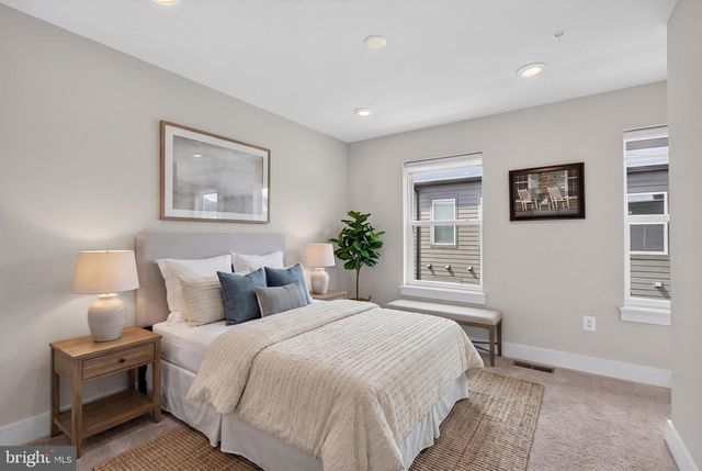 112 GLASS LN, Baltimore, MD 21230