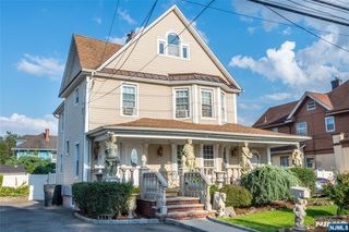 53 Murray Hill Terrace, Bergenfield, NJ 07621