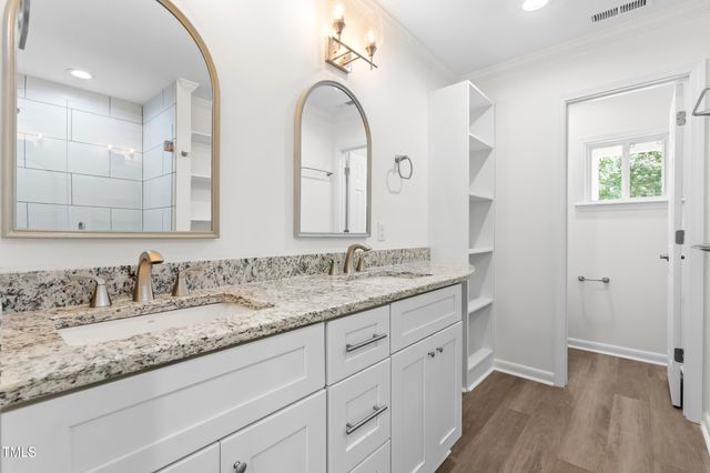 320 Clay Street, Clayton, NC 27520
