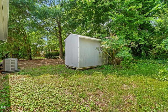 320 Clay Street, Clayton, NC 27520