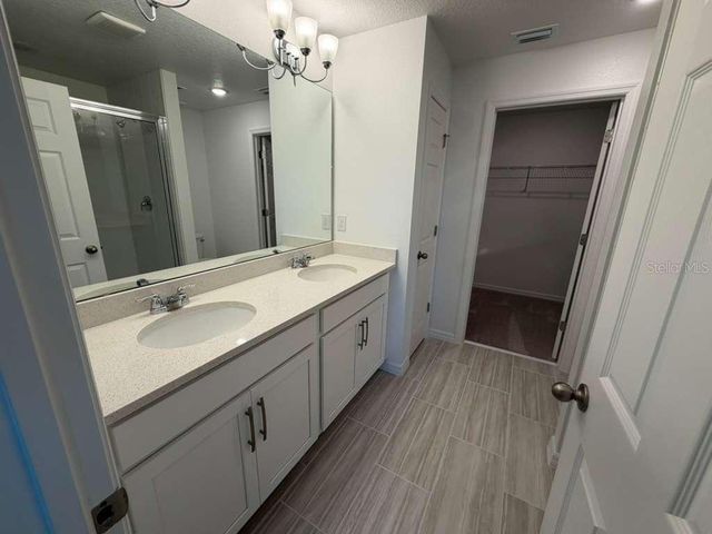 466 THOMPSON VILLAGE AVENUE, Apopka, FL 32703