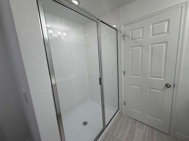 466 THOMPSON VILLAGE AVENUE, Apopka, FL 32703