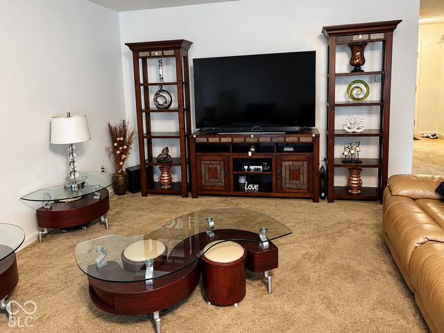 13341 Kimberlite Drive, Fishers, IN 46038