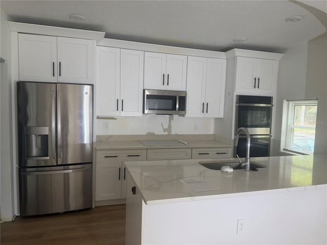 112 AVOCADO AVENUE, Sanford, FL 32771