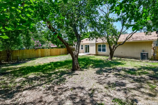 9550 New World, San Antonio, TX 78239