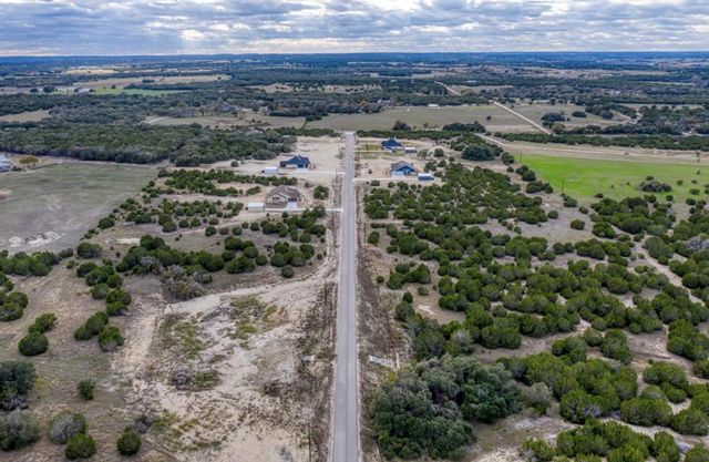 158 Whispering Wind RD, Bertram, TX 78605