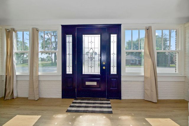 2019 Calumet Avenue, Whiting, IN 46394