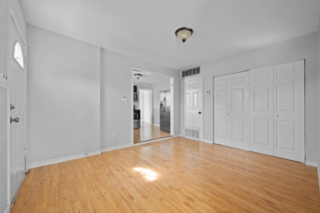 1802 N Wilhite Street, Cleburne, TX 76031