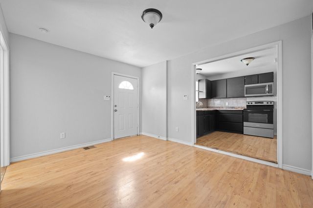 1802 N Wilhite Street, Cleburne, TX 76031