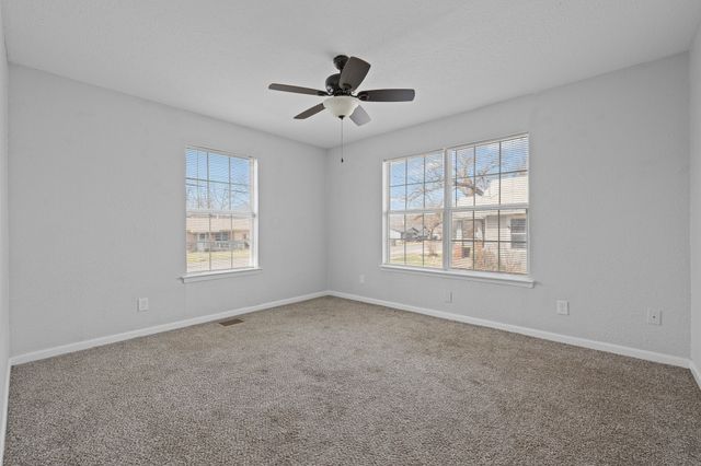 1802 N Wilhite Street, Cleburne, TX 76031