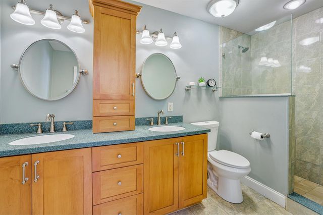 19780 Castlewood Drive, Jupiter, FL 33458