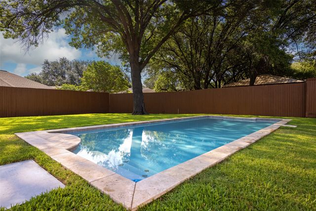 6910 Waggoner Drive, Dallas, TX 75230