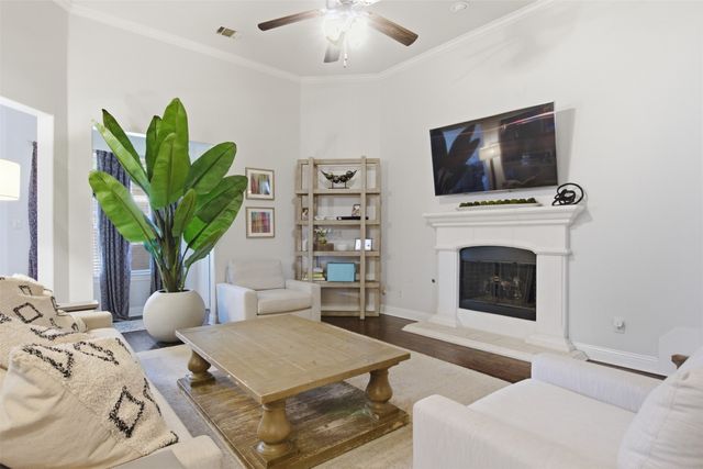 10444 Old Eagle River Lane, Mckinney, TX 75072