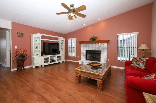 610 YORKTOWN DRIVE, Leesburg, FL 34748