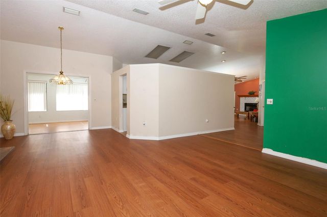 610 YORKTOWN DRIVE, Leesburg, FL 34748