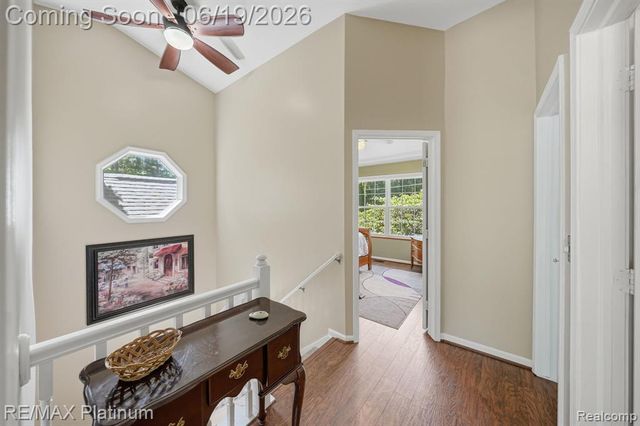 1321 Glen Oak Drive, Holly, MI 48442