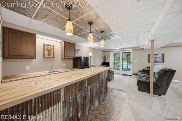 1321 Glen Oak Drive, Holly, MI 48442
