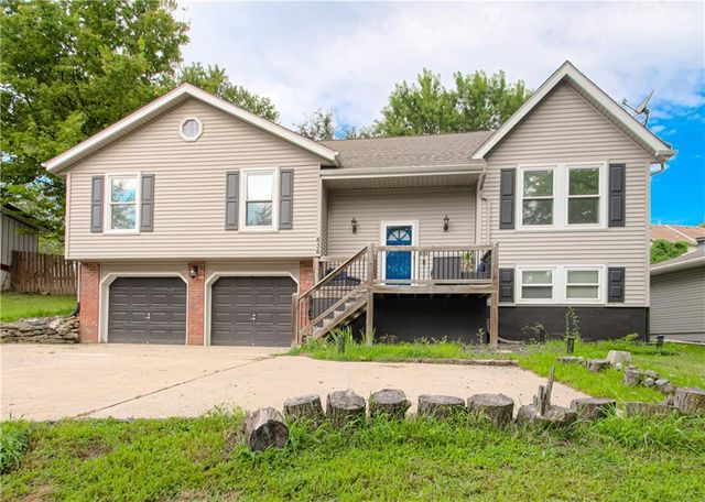 636 Sheidley Avenue, Bonner Springs, KS 66012
