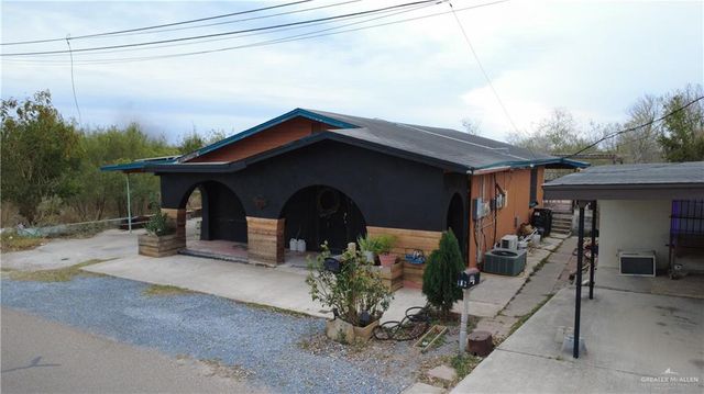 104 E Water Street, Rio Grande City, TX 78582