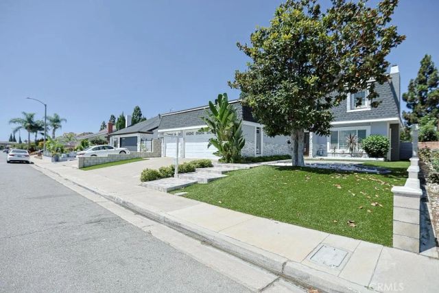 16221 Mount Baden Powell, Fountain Valley, CA 92708