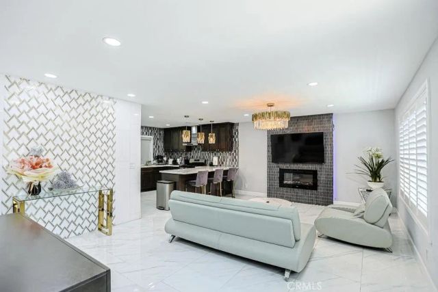 16221 Mount Baden Powell, Fountain Valley, CA 92708