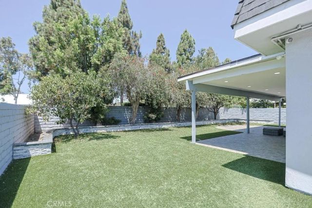 16221 Mount Baden Powell, Fountain Valley, CA 92708