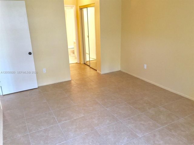 7720 Camino Real 107 107, Miami, FL 33143