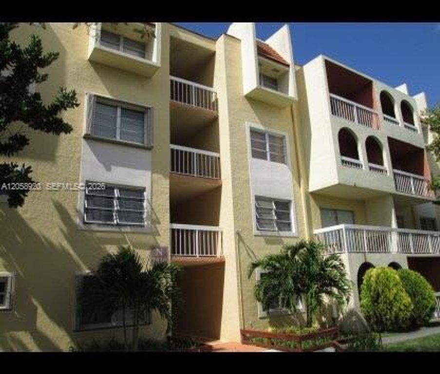 7720 Camino Real 107 107, Miami, FL 33143