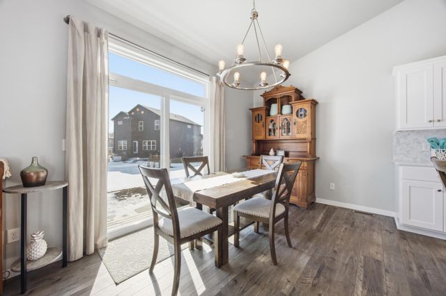 4209 Bristlecone Loop S, Fargo, ND 58104