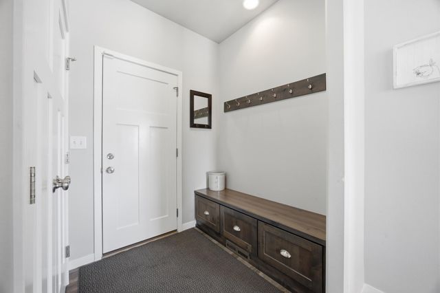 4209 Bristlecone Loop S, Fargo, ND 58104