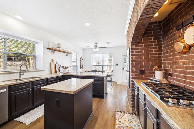 3106 Chesterfield Lane, Stafford, TX 77477