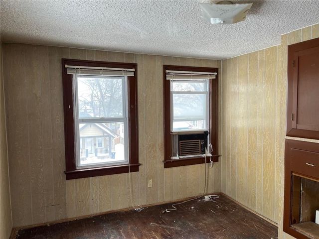 4512 Terrace Street, Kansas City, MO 64111