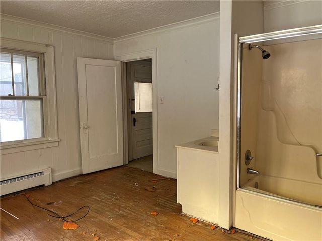 4512 Terrace Street, Kansas City, MO 64111