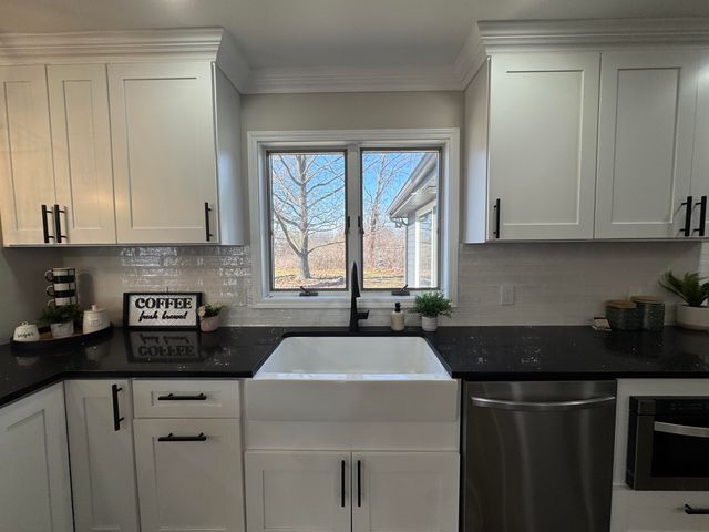 3807 Waxwing Court, Valparaiso, IN 46383