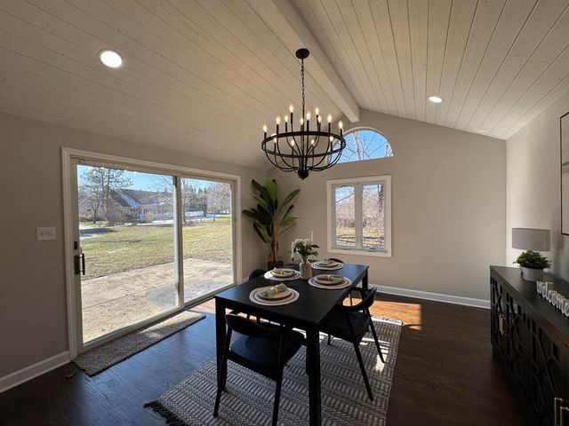 3807 Waxwing Court, Valparaiso, IN 46383