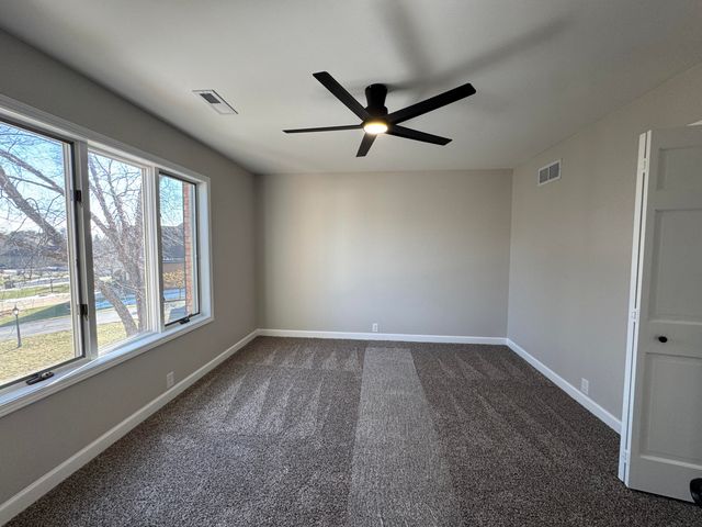 3807 Waxwing Court, Valparaiso, IN 46383