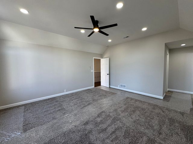 3807 Waxwing Court, Valparaiso, IN 46383