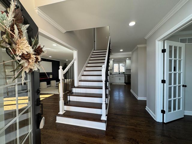 3807 Waxwing Court, Valparaiso, IN 46383