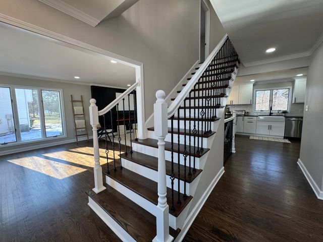 3807 Waxwing Court, Valparaiso, IN 46383