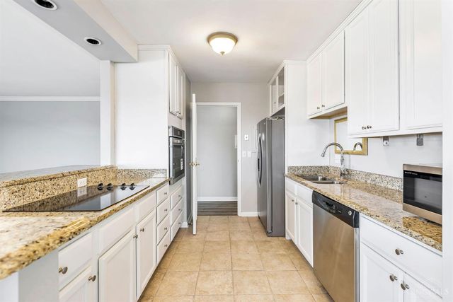 2200 Victory Parkway, Cincinnati, OH 45206