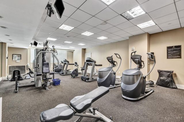 2200 Victory Parkway, Cincinnati, OH 45206