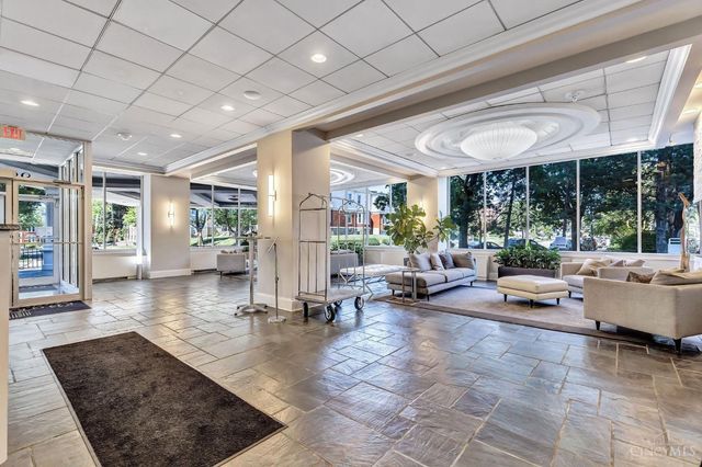 2200 Victory Parkway, Cincinnati, OH 45206