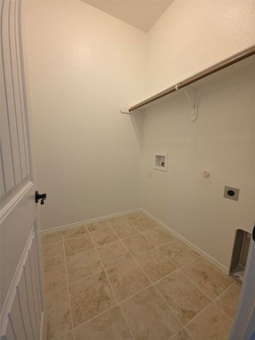 225 Dakota Drive, Waxahachie, TX 75167