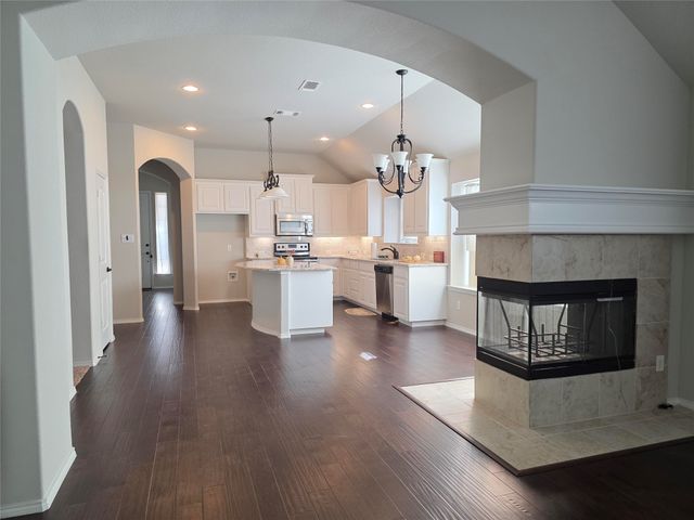 225 Dakota Drive, Waxahachie, TX 75167