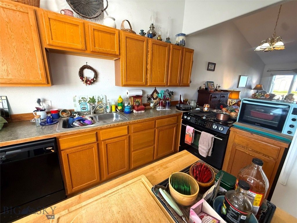 413 Sunlight Peak Ct., Big Timber, MT 59011 photo 2