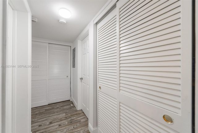 200 NE 12th Ave 6D, Hallandale Beach, FL 33009